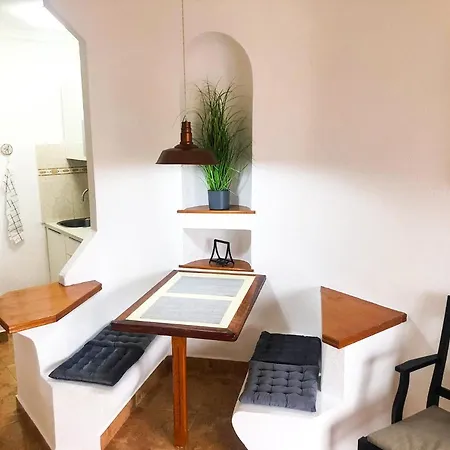 Будинок відпочинку Charming With Ocean View And Pool, Paraiso Del Sur 1207